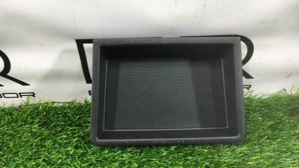 Ящик консоли Kia Stinger