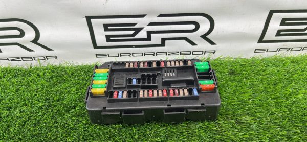 Блок предохранителей BMW 4 F32/F33/F36