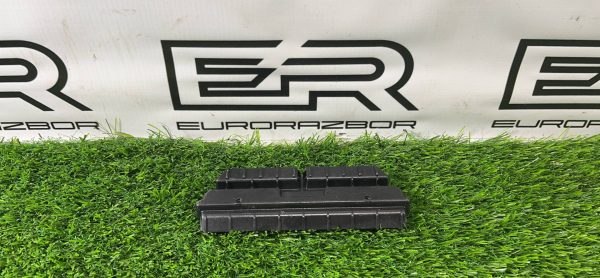 Кронштейн бардачка водителя BMW 4 F32/F33/F36