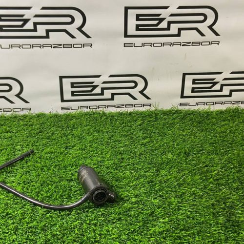 Моторчик бачка омывателя Kia Stinger