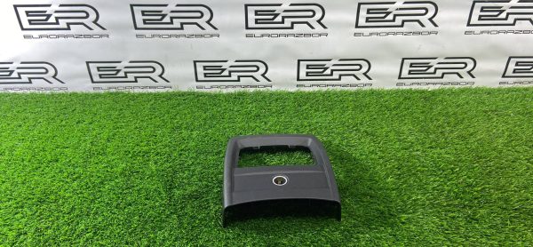 Накладка декоративная центральной BMW F36/F30/F32