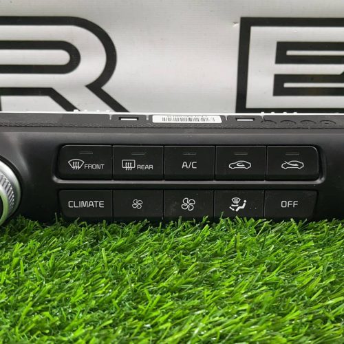 Блок управления климат контролем Kia Stinger GT