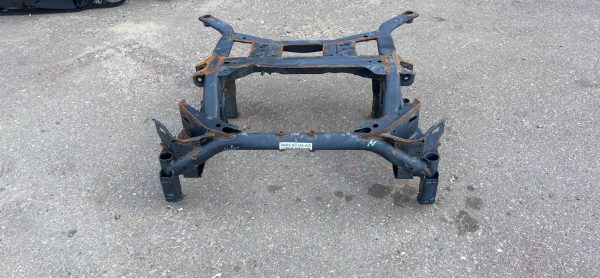 Передний подрамник Jaguar F Pace Velar