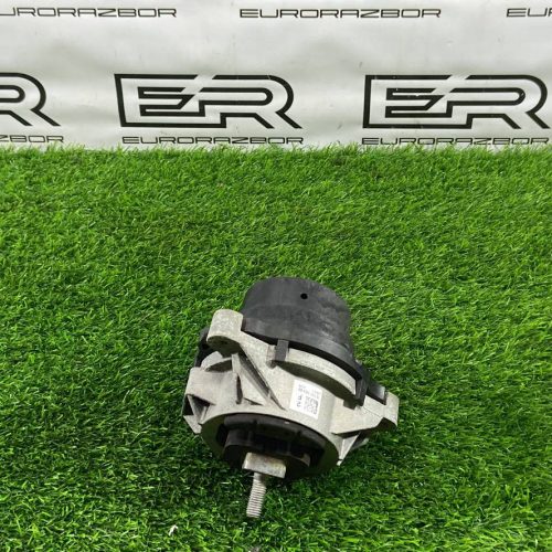 Подушка двигателя правая BMW F30 F32 F36