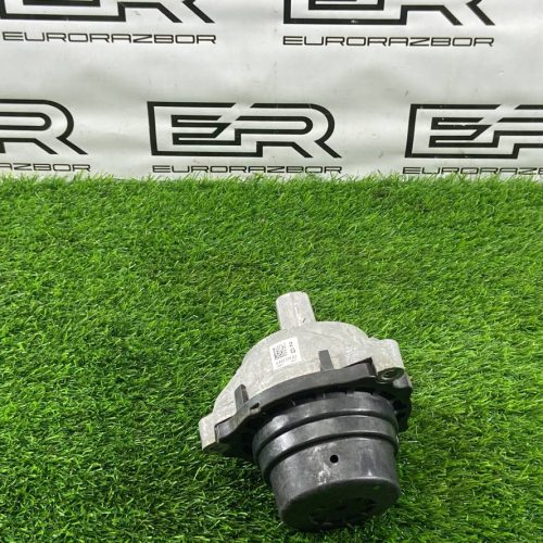 Подушка двигателя правая BMW F30 F32 F36