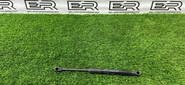 Амортизатор капота Kia Stinger