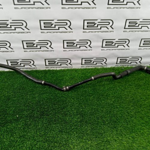 Патрубок охлаждения Mercedes E W213