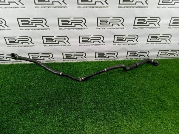 Патрубок охлаждения Mercedes E W213