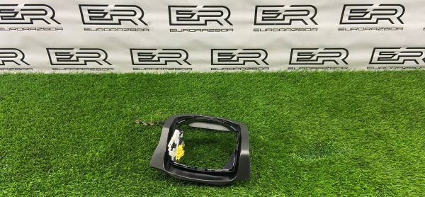 Кожух рулевой колонки Mercedes GLC Coupe C253