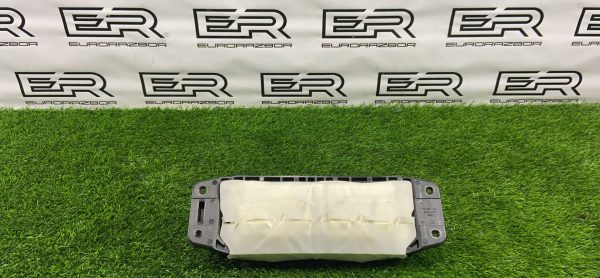 Подушка безопасности пассажира Mercedes GLC Coupe C253