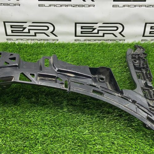 Крепления бампера заднее правое Mercedes GLC