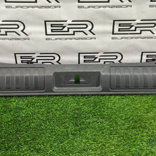 Панель багажника Range Rover рестайлинг