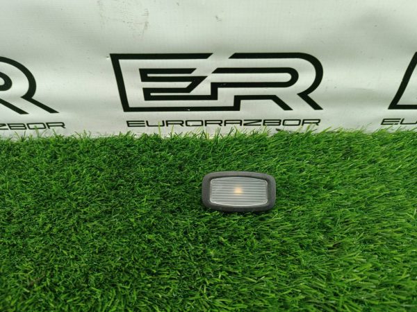 Плафон подсветки салона Mercedes E W213/S213