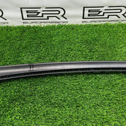 Накладка декоративная Mercedes GLC X253/C253