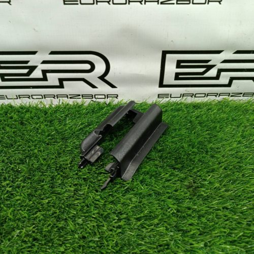 Пластик салазок сиденья Mercedes Benz GLC Coupe