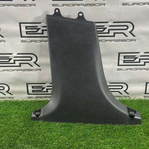 Обшивка стойки левая Mercedes GLC