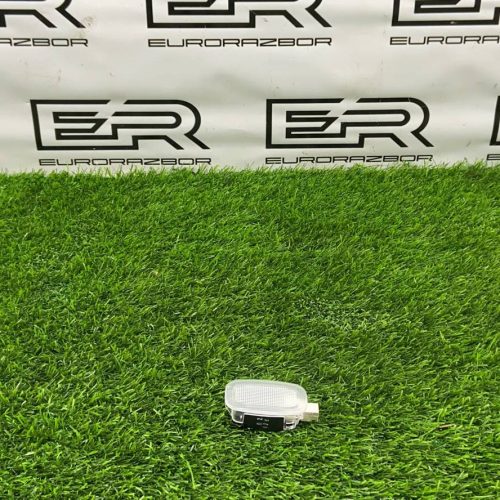 Плафон освещения багажника Mercedes С253 GLC