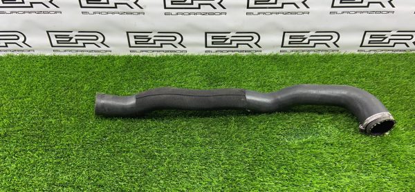 Патрубок интеркулера Range Rover Sport