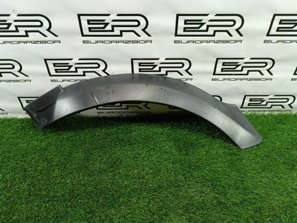 Молдинг заднего левого крыла Range Rover Sport L4