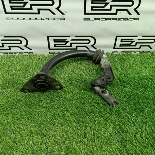 Петля крышки багажника BMW 7 E65/E66/E67