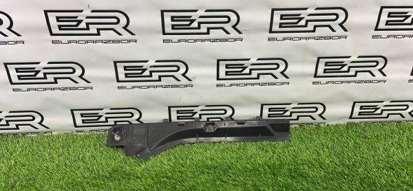 Накладка крыла передняя левая Mercedes S W221