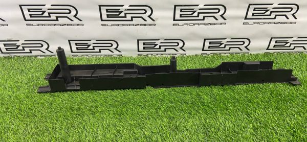 Кронштейн полки багажника задний Bmw X5 E70