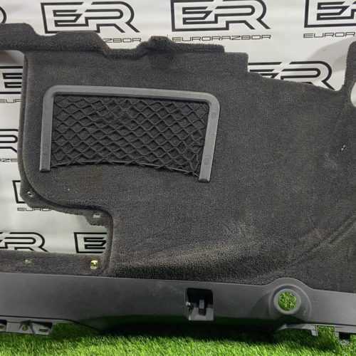 Обшивка багажника задняя левая Porsche Cayenne