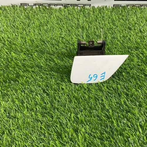 Кронштейн заглушки омывателя фар BMW 7 E65