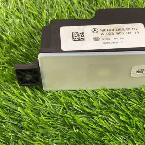 Преобразователь напряжения Mercedes W205