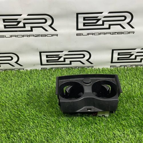 Подстаканник BMW 5 G30 /G31