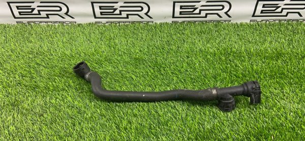 Патрубок охлаждения BMW 5 G30 /G31