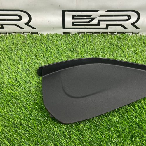 Накладка на торпедо BMW 5 G30 /G31