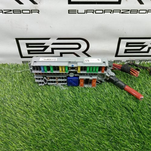 Блок предохранителей BMW 5 G30 G31