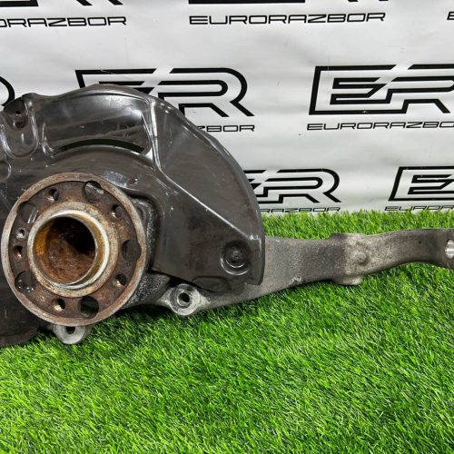 Кулак передний левый Mercedes S Class W222 2WD