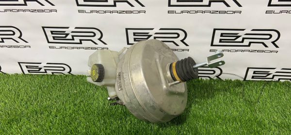 Вакуумный усилитель тормозов Mercedes CLS W218