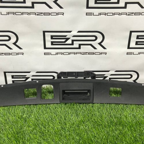 Накладка крышки багажника Mercedes CLS W218 рест