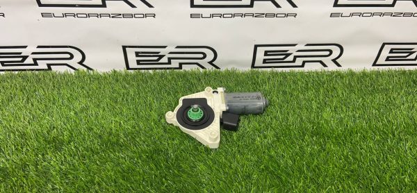 Моторчик стеклоподъёмника Mercedes CLS W218 рест