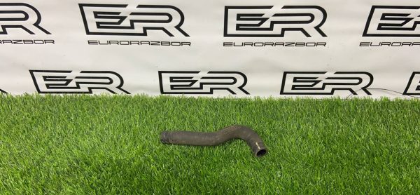 Патрубок охлаждения Mercedes CLS W218 рест