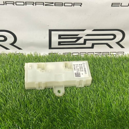 Блок управления крышкой багажник Mercedes GLE w166