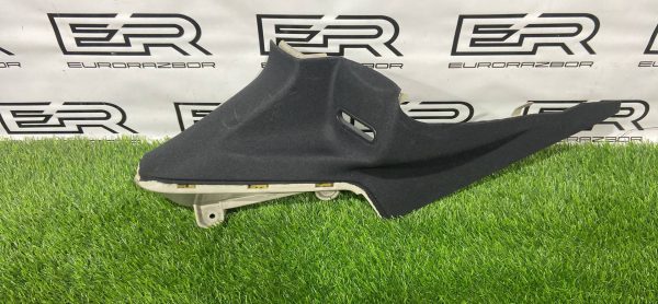 Обшивка стойки задняя левая Mercedes CLS W218