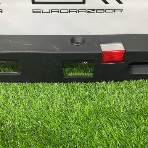 Обшивка крышки багажника Mercedes CLS W218