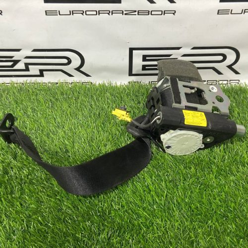 Ремень безопасности Mercedes CLS W218