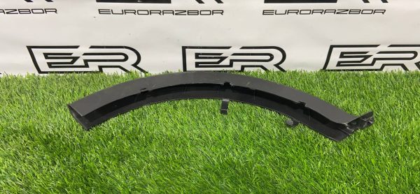 Накладка петли багажника Mercedes CLS W218