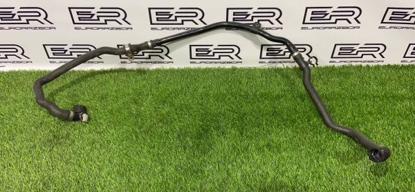 Патрубок охлаждения Mercedes S W222