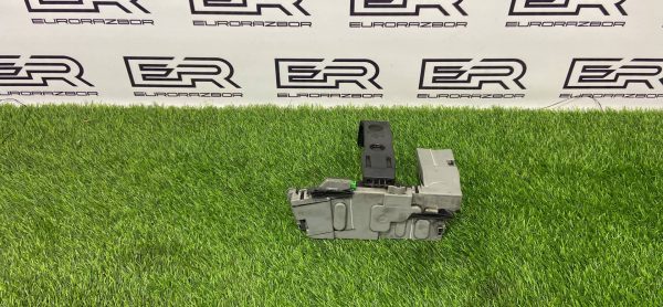 Блок предохранителей Volvo XC60