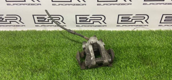 Суппорт задний правый Mercedes w212 W218