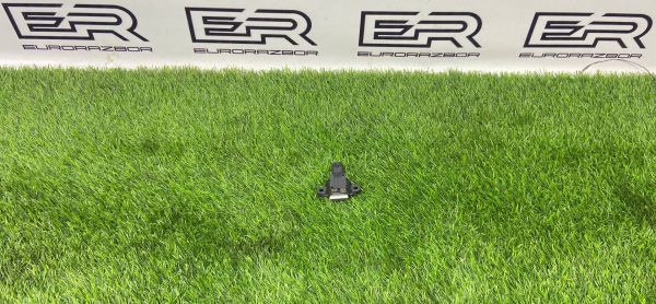 Датчик удара передний правый Volvo XC60