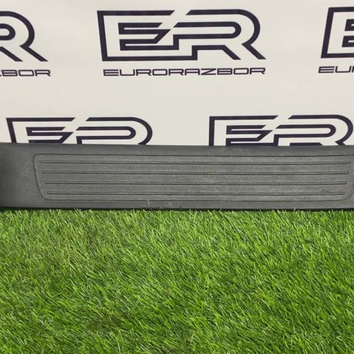 Накладка порога задняя левая Mercedes Benz GLS X166