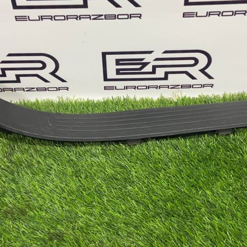 Накладка внутренняя на порог задняя правая Mercedes Benz GLS X166