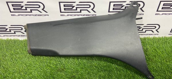 Обшивка центральной стойки Mercedes Benz GLS X166